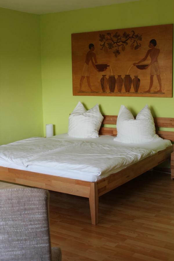 Ferienwohnung Weingut Kloster Pforta 萨勒河畔瑙姆堡 外观 照片